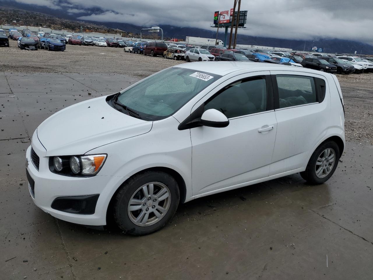 Chevrolet Sonic 2015