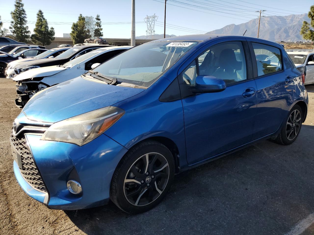 Toyota Yaris 2015