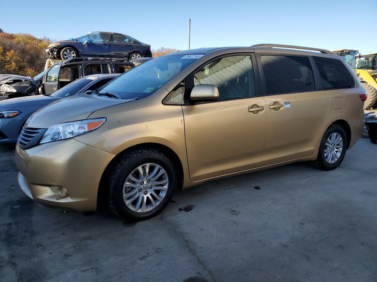 Toyota Sienna 2016