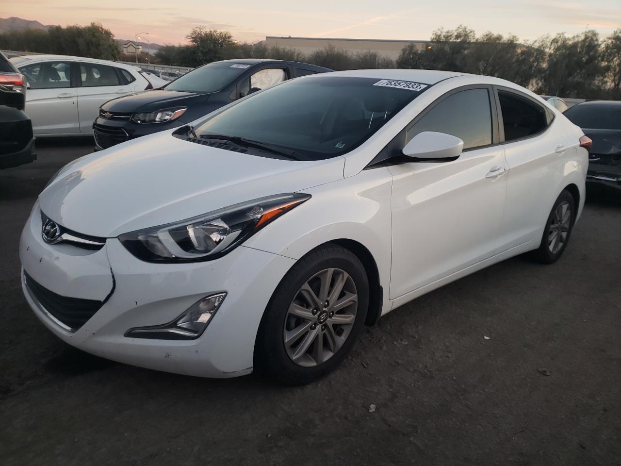 Hyundai Elantra 2015