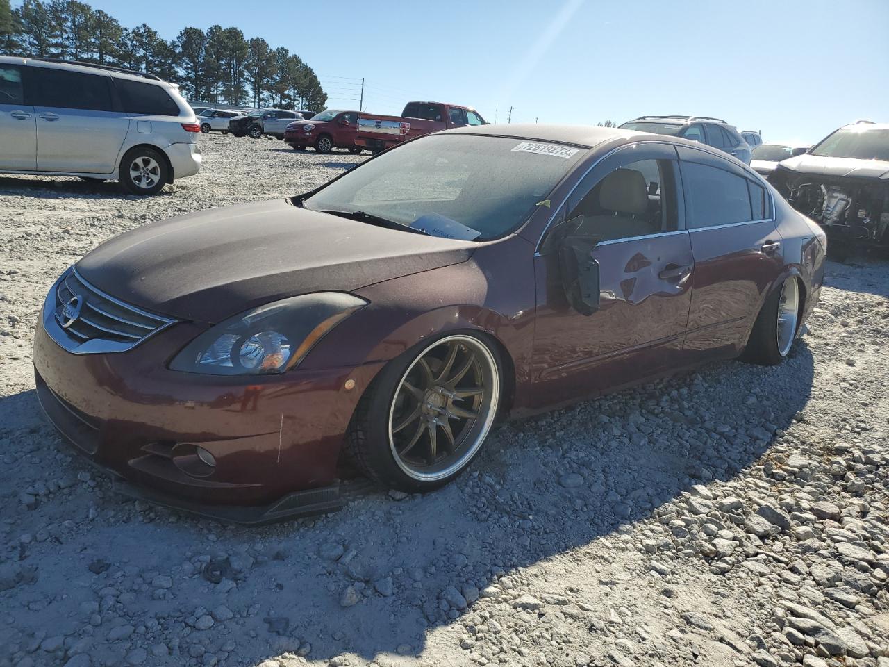 Nissan Altima 2012