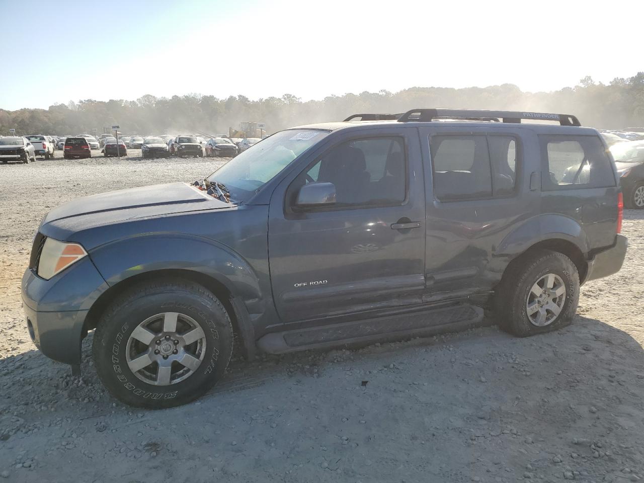 Nissan Pathfinder 2005