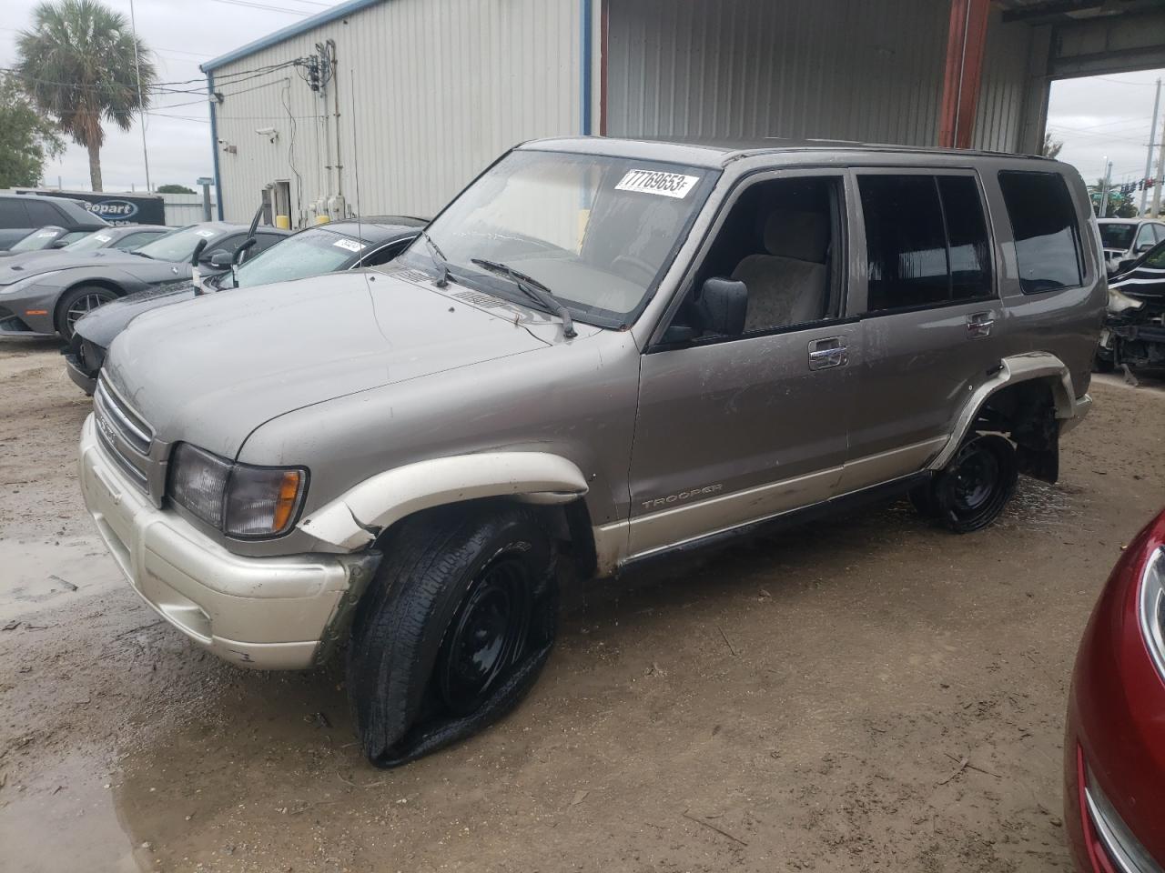Isuzu Trooper s 2000