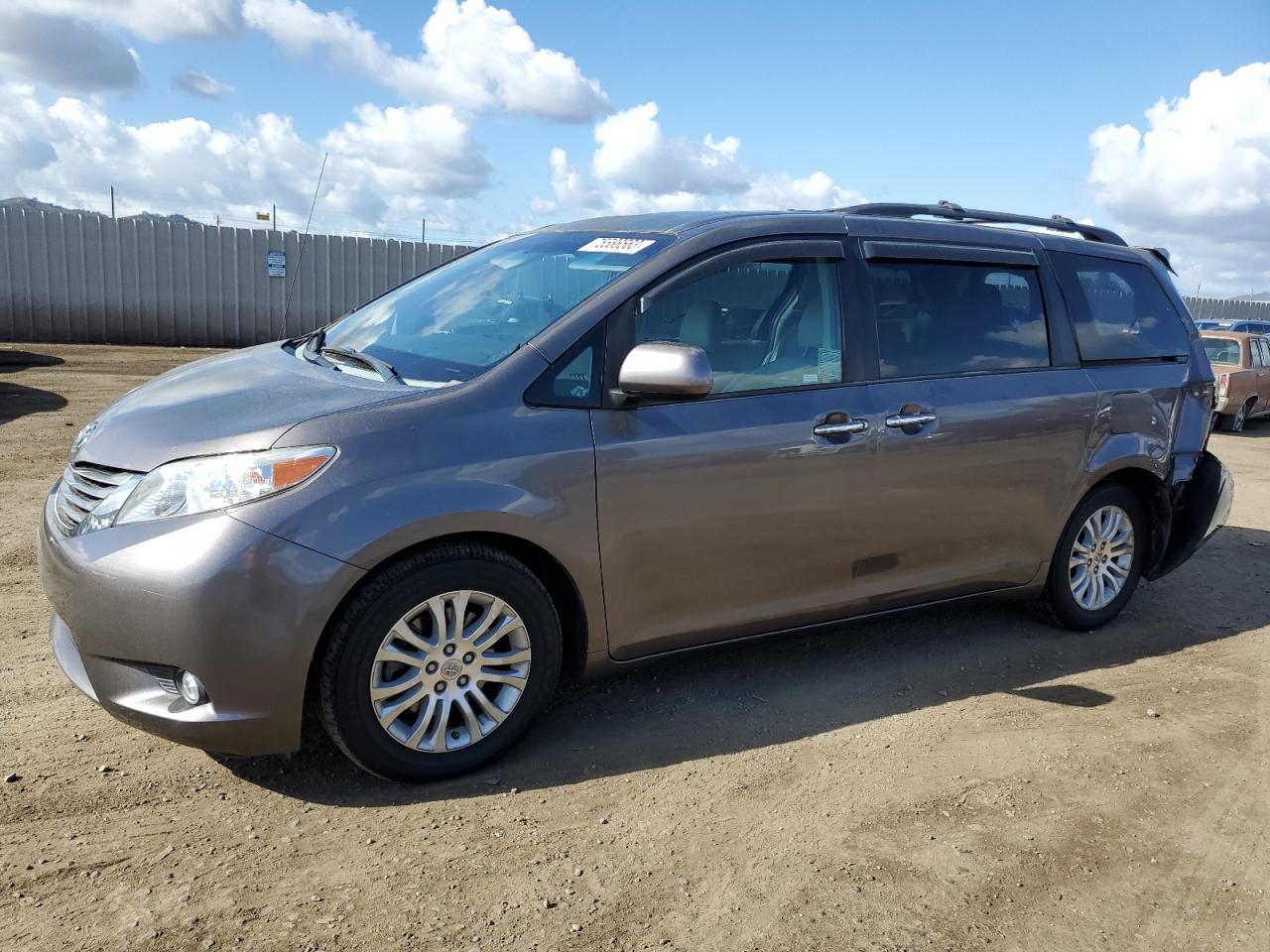 Toyota Sienna 2012