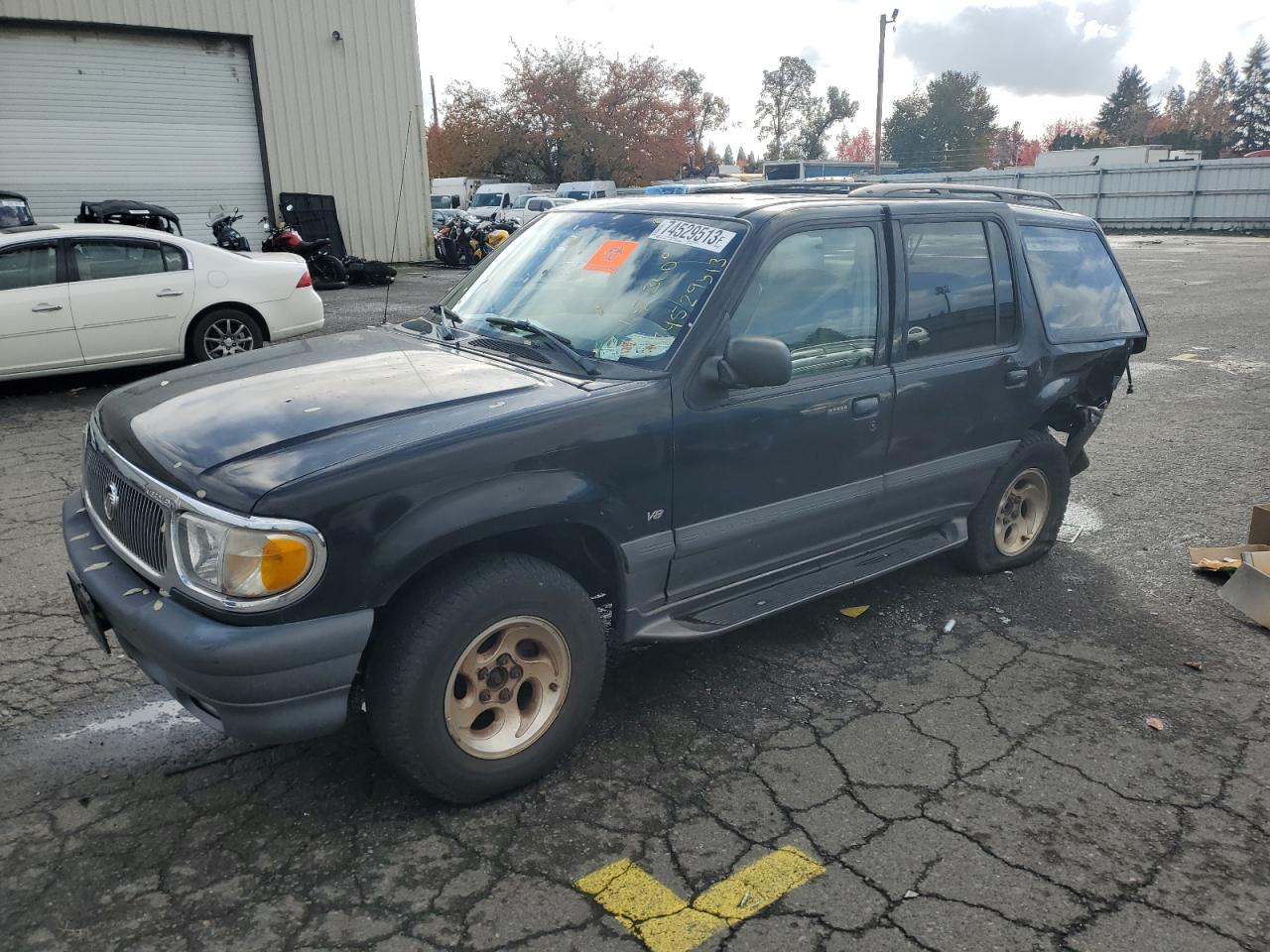 Mercury Mountaineer 2000