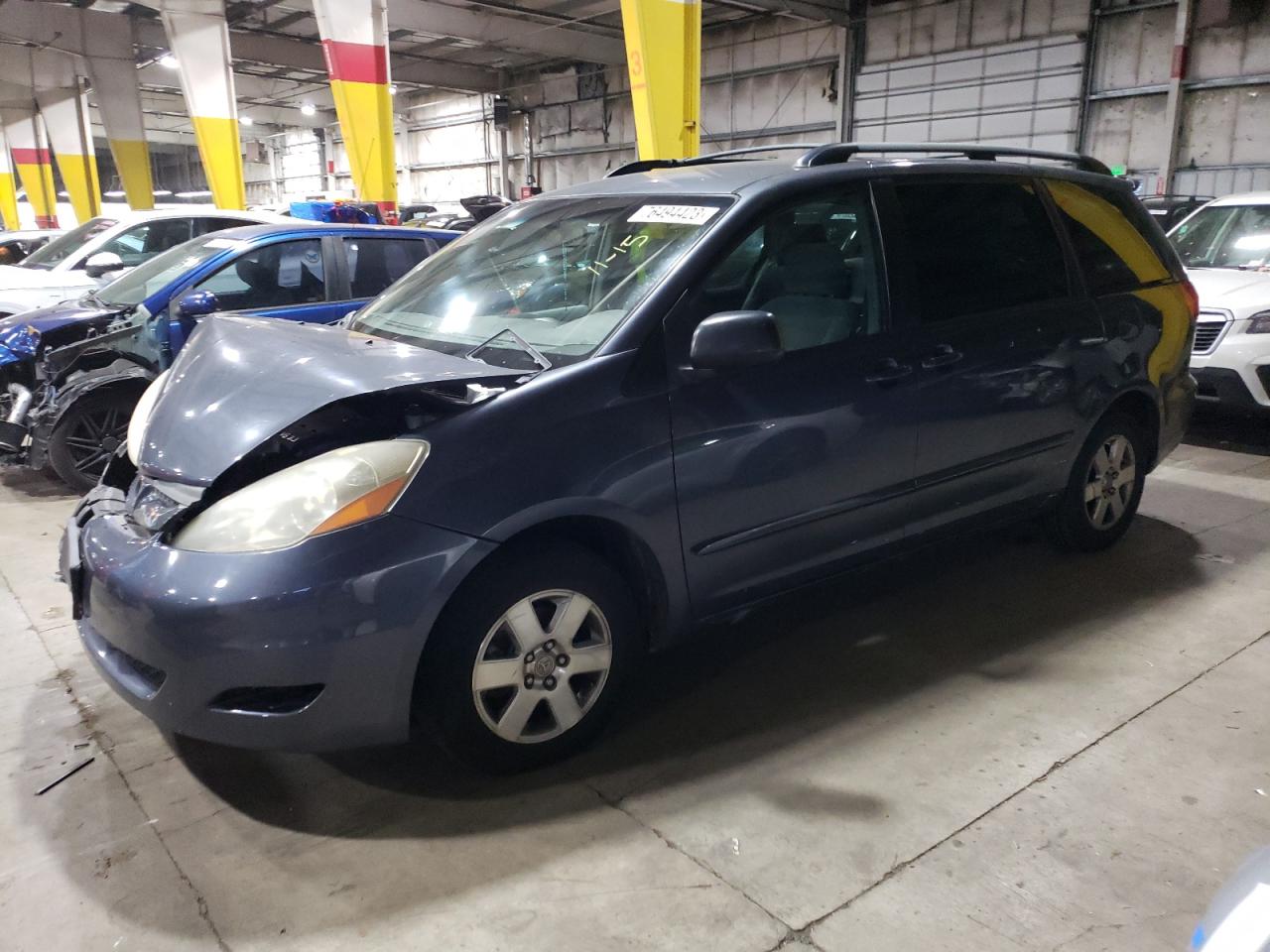 Toyota Sienna 2006