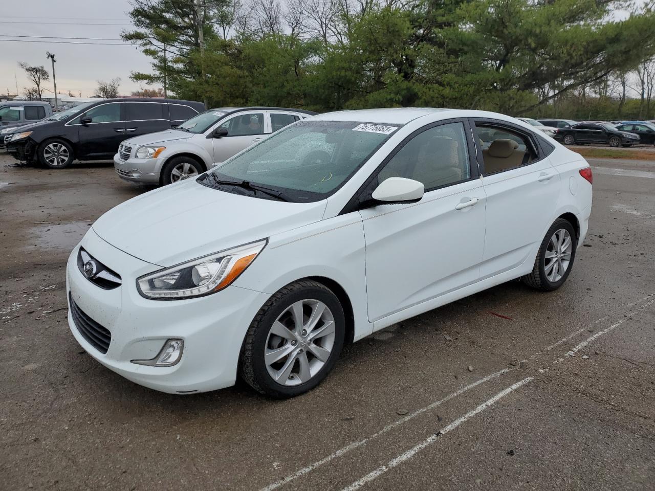 Hyundai Accent 2014