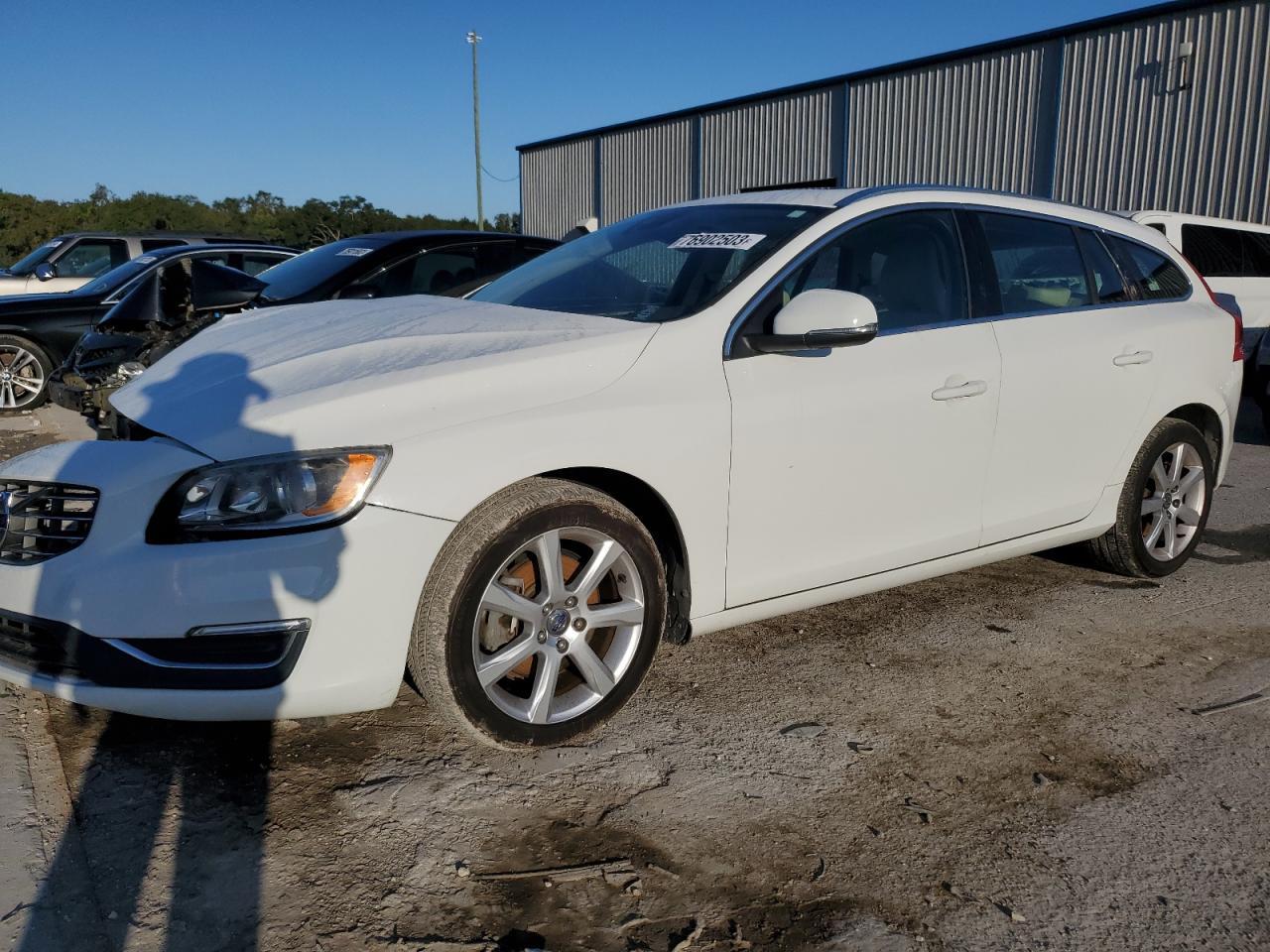 Volvo V60 2016