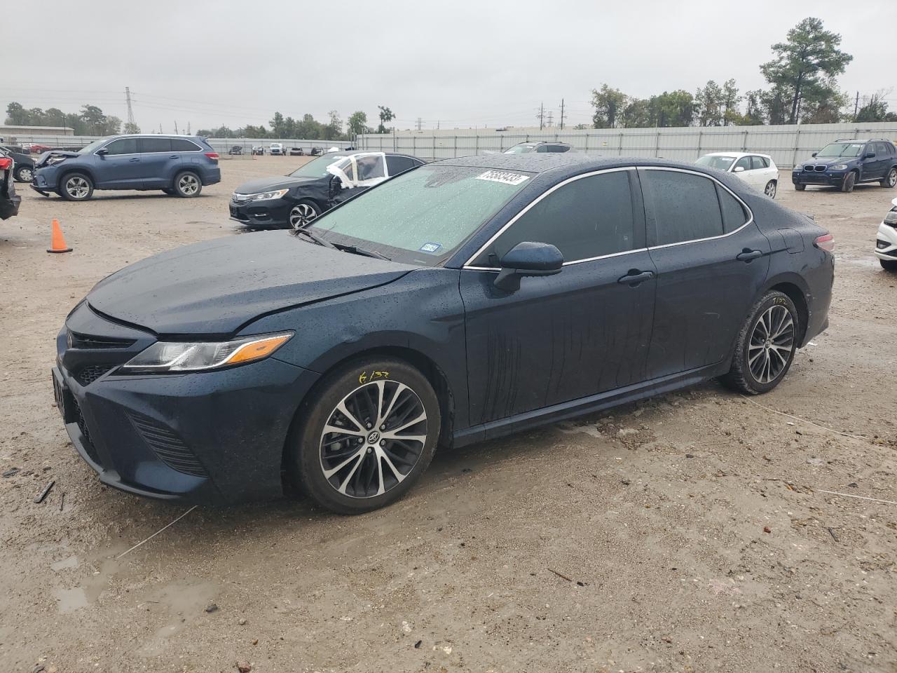 Toyota Camry 2019