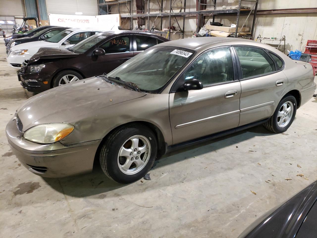 Ford Taurus 2004