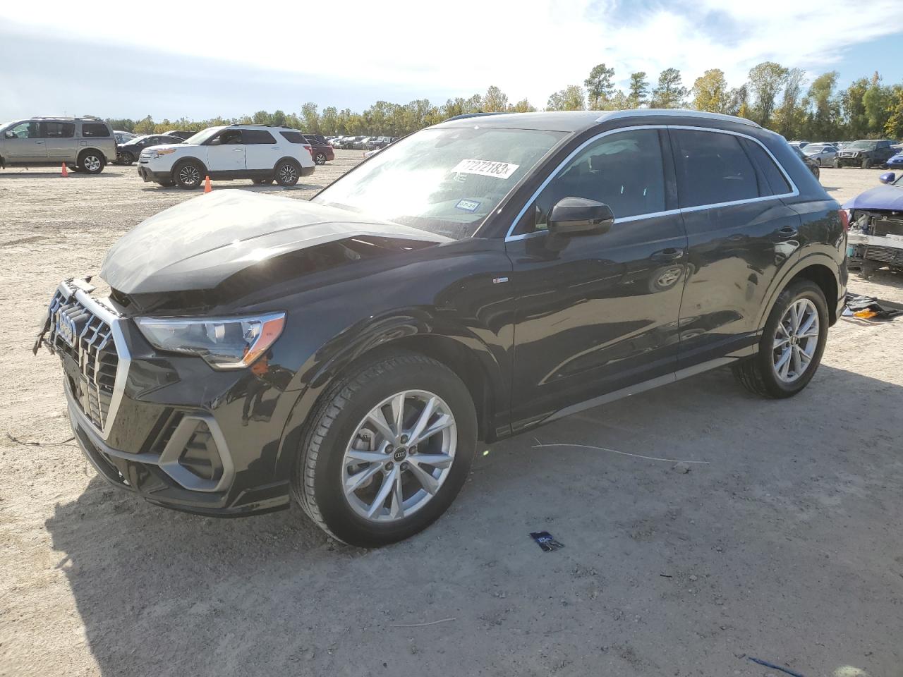 Audi Q3 2021