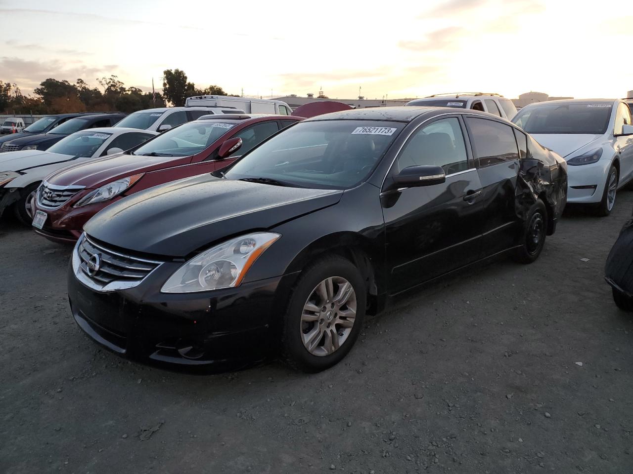 Nissan Altima 2012