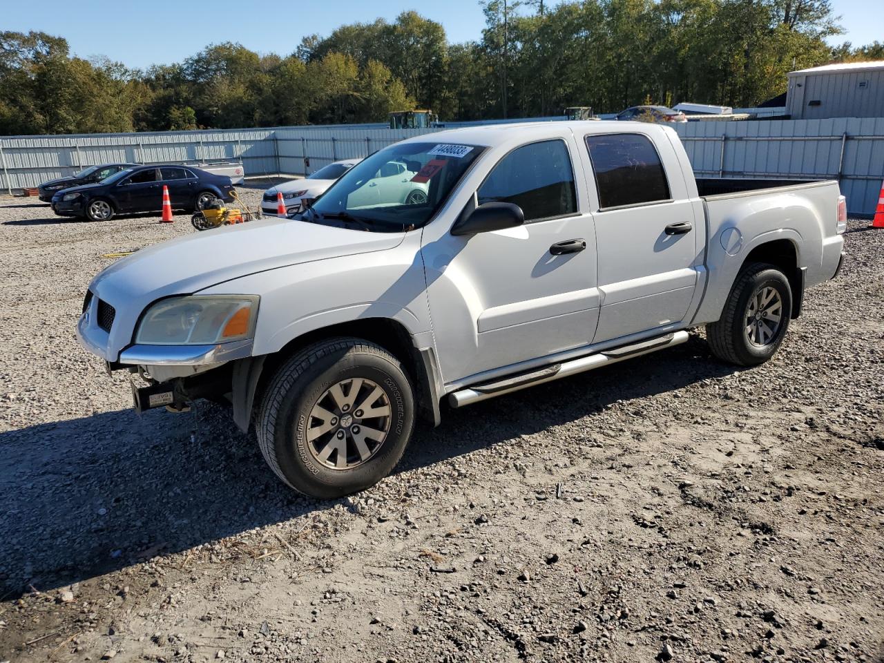 Mitsubishi Raider ls 2007