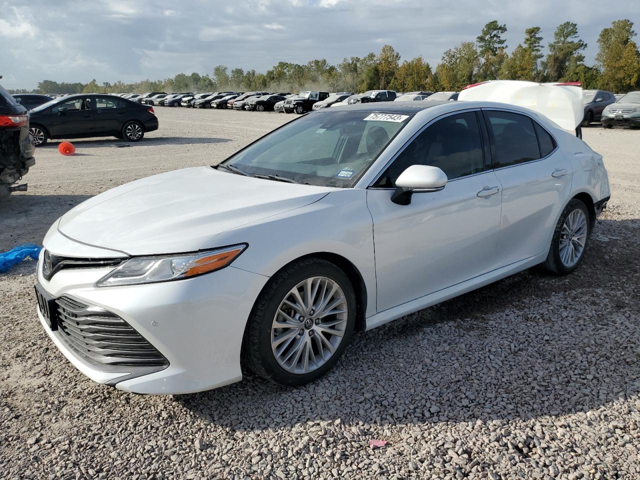 Toyota Camry 2018