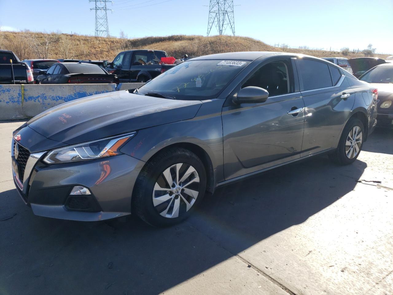 Nissan Altima 2020