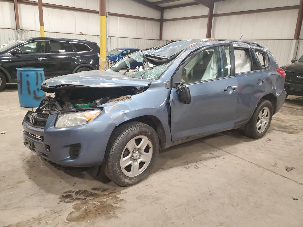 TOYOTA RAV4 2012