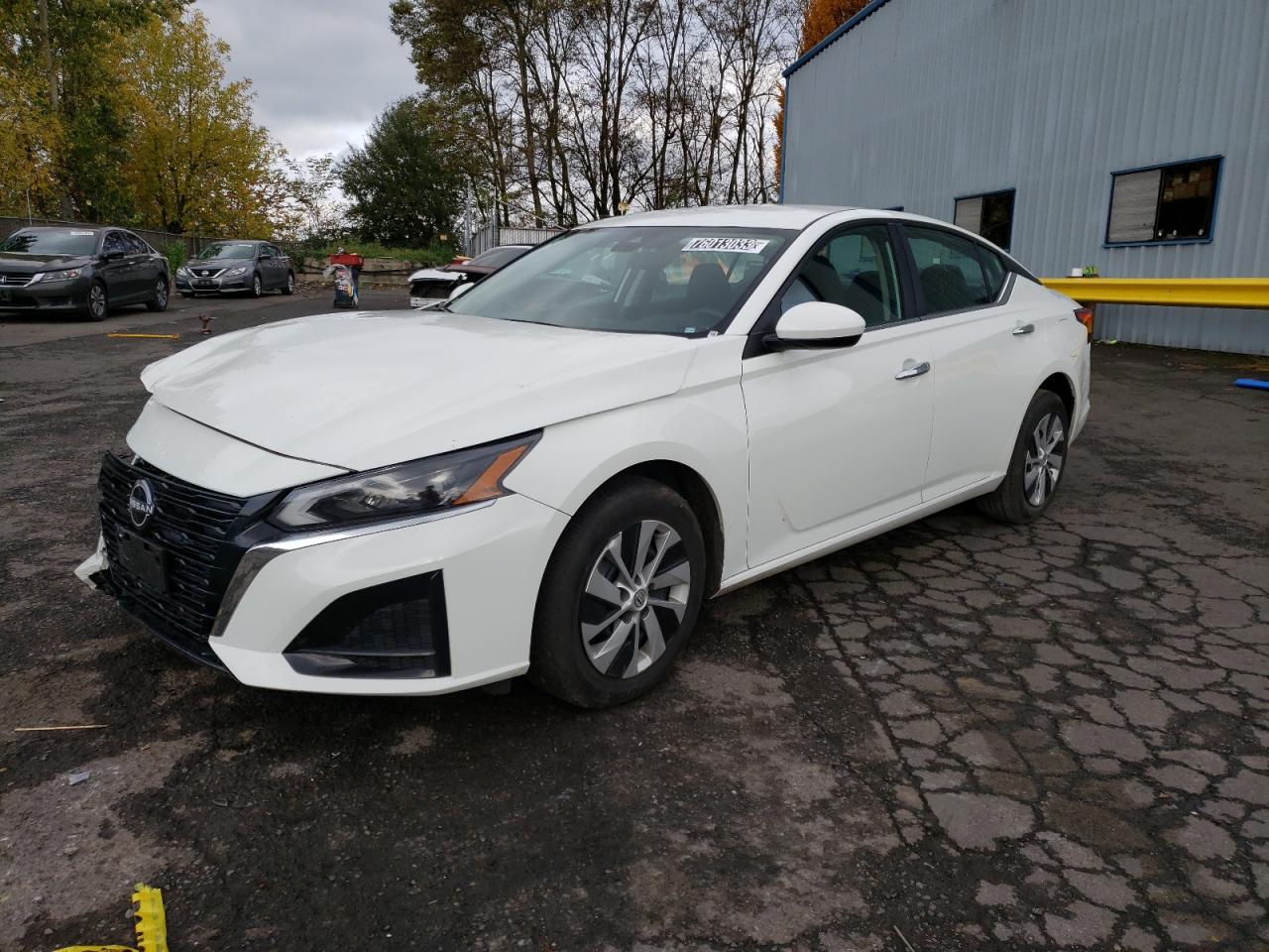 Nissan Altima 2023