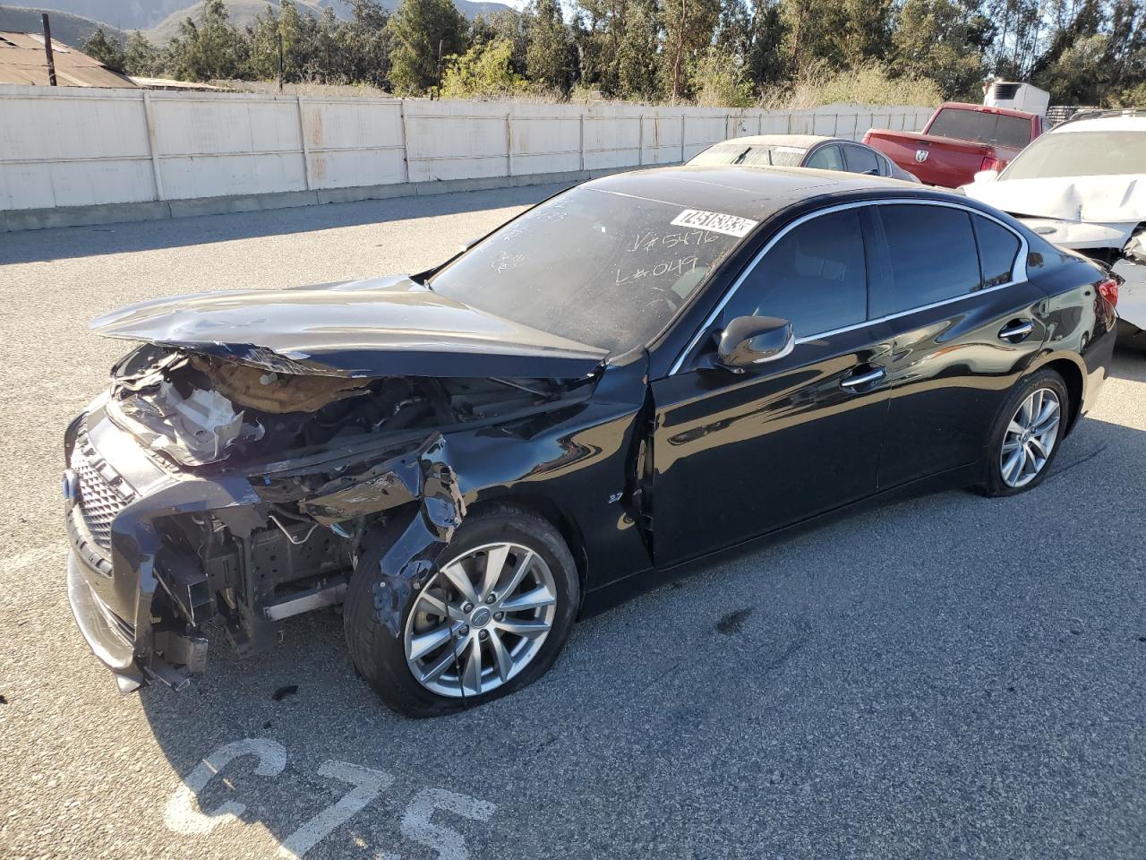 Infiniti Q50 2015