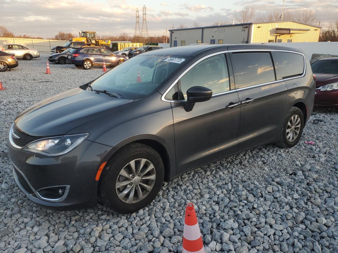 Chrysler Pacifica 2018