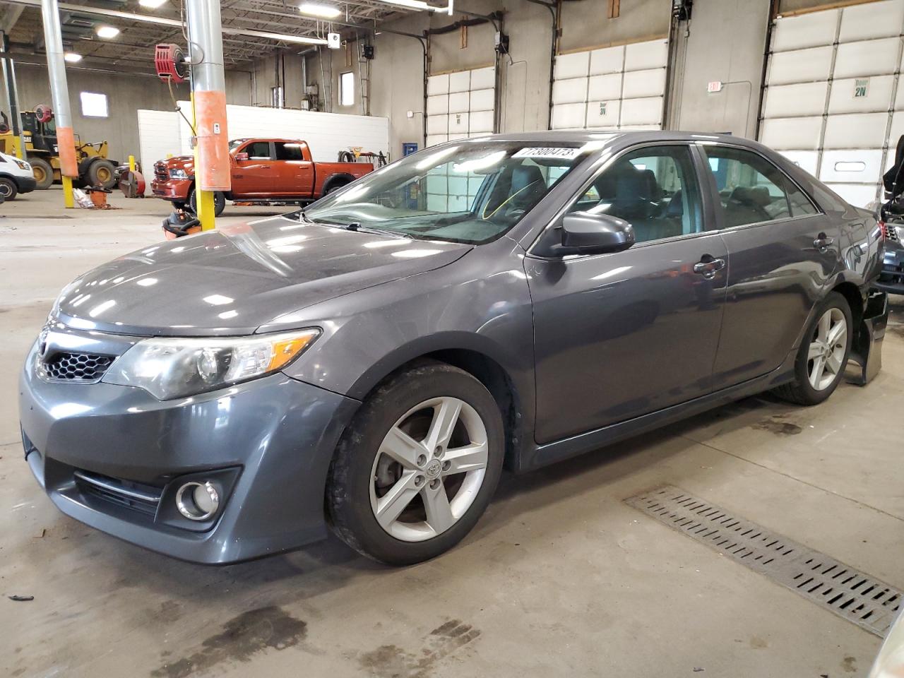Toyota Camry 2013