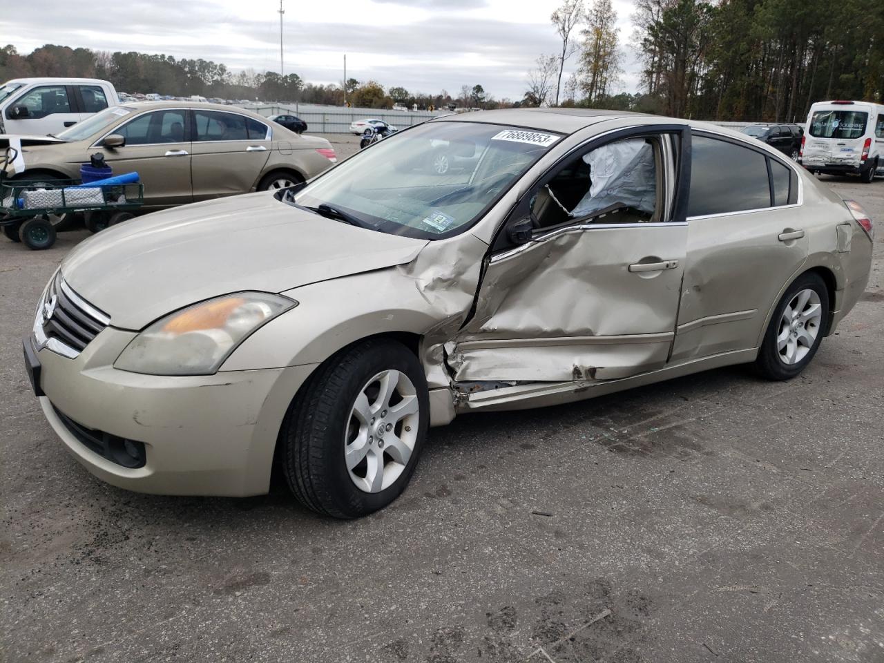 Nissan Altima 2009