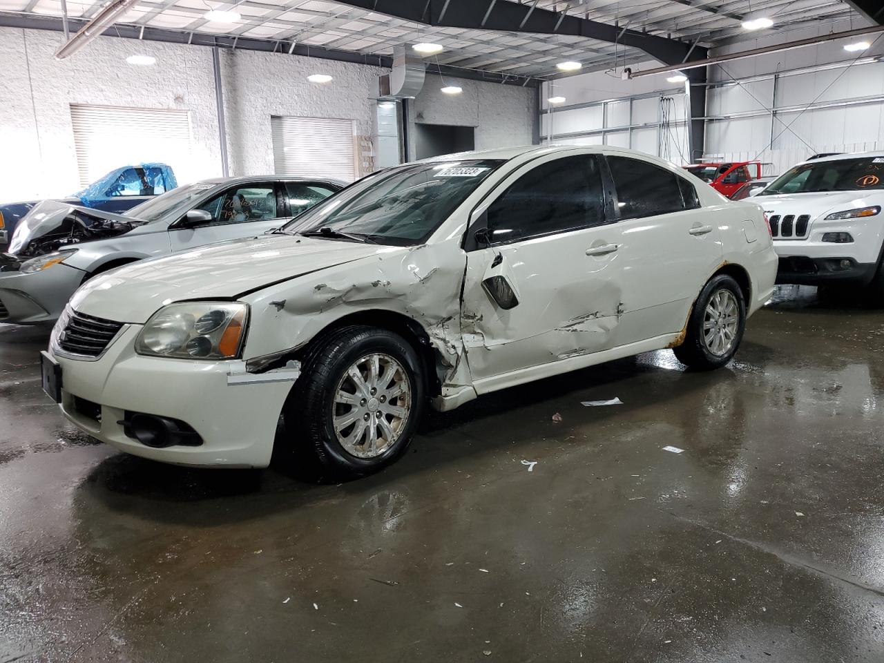 Mitsubishi Galant 2009