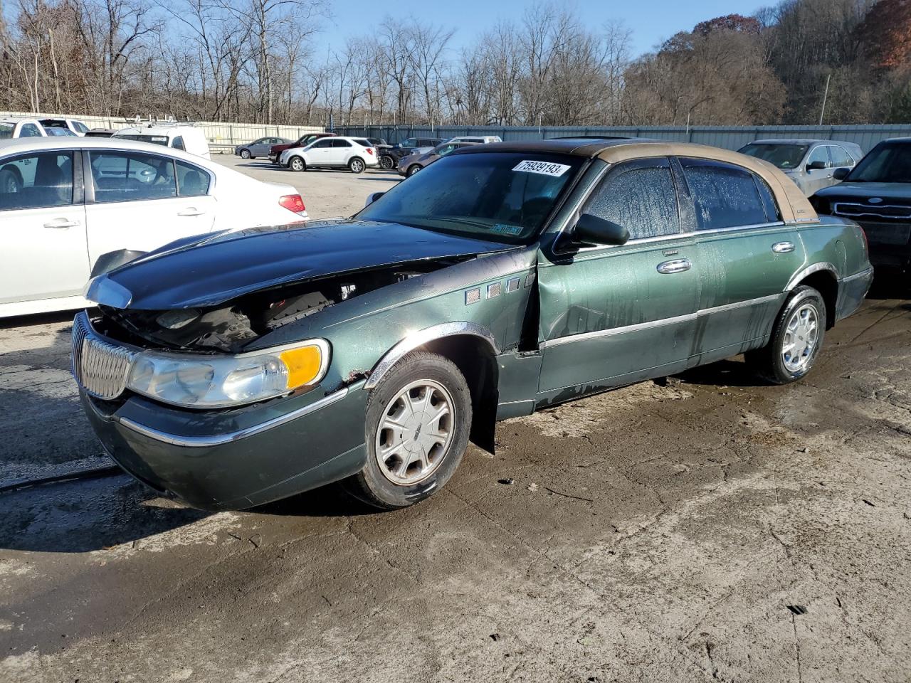 Lincoln Town car 2000