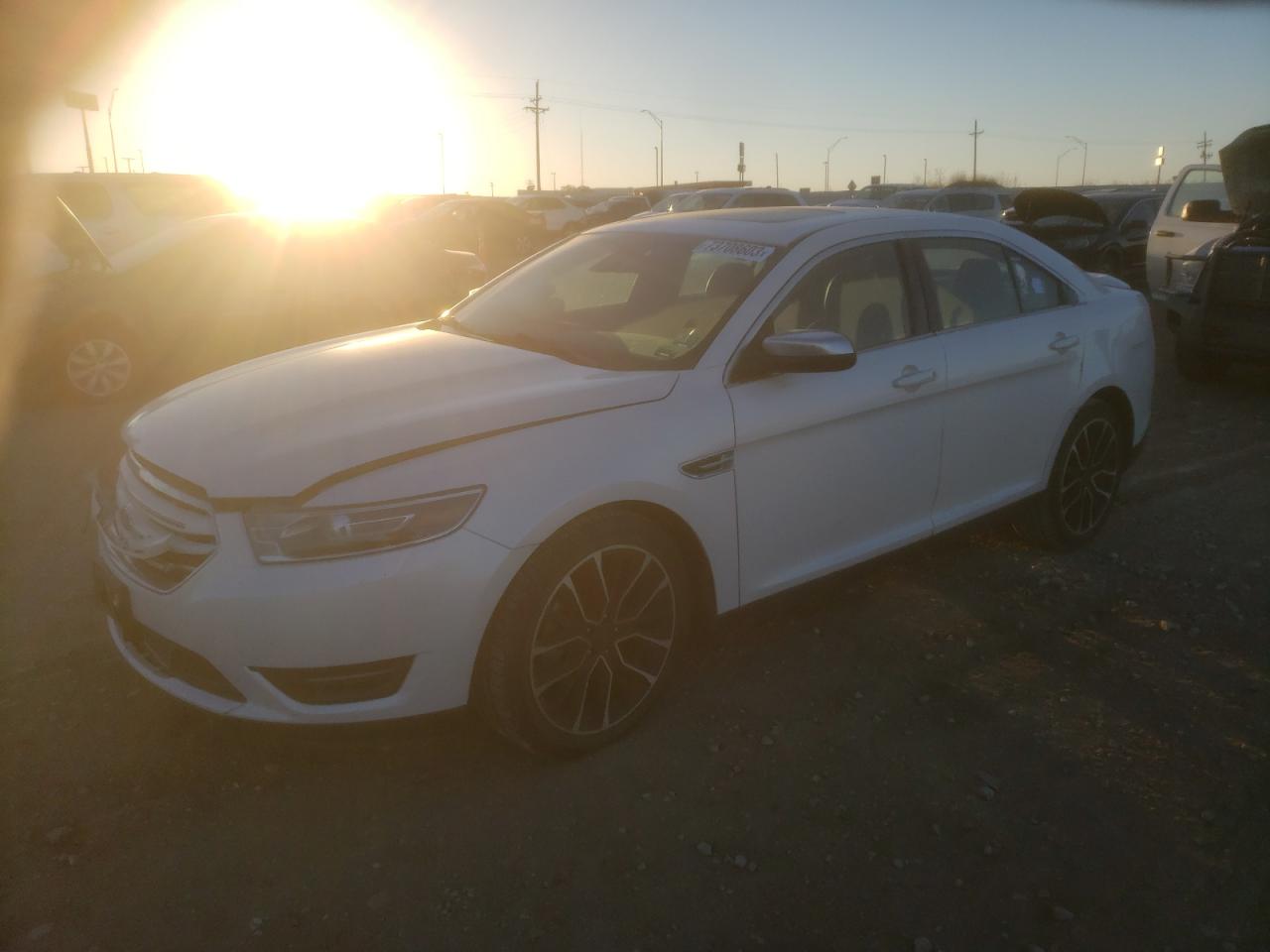 Ford Taurus 2019