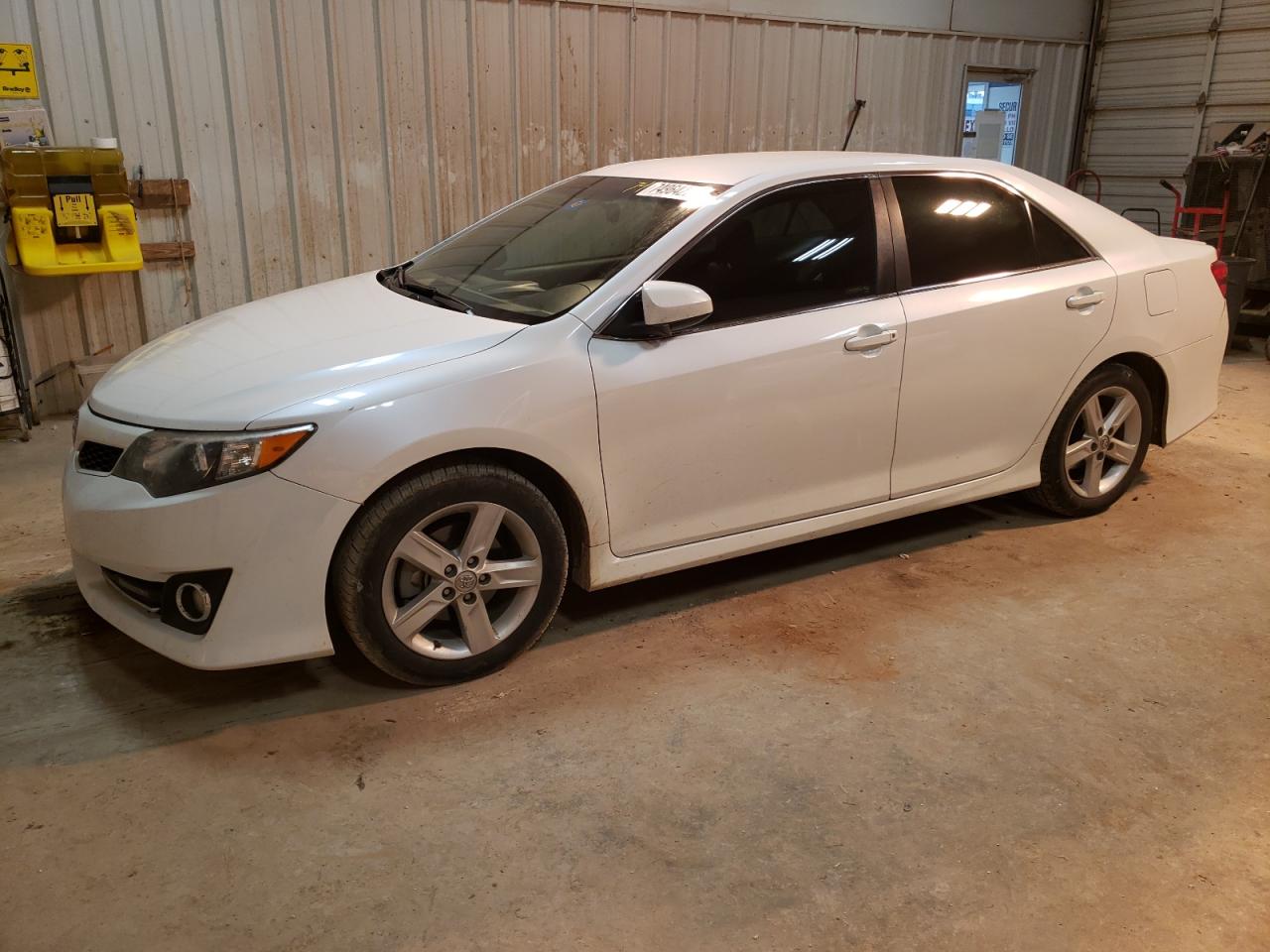 Toyota Camry 2014