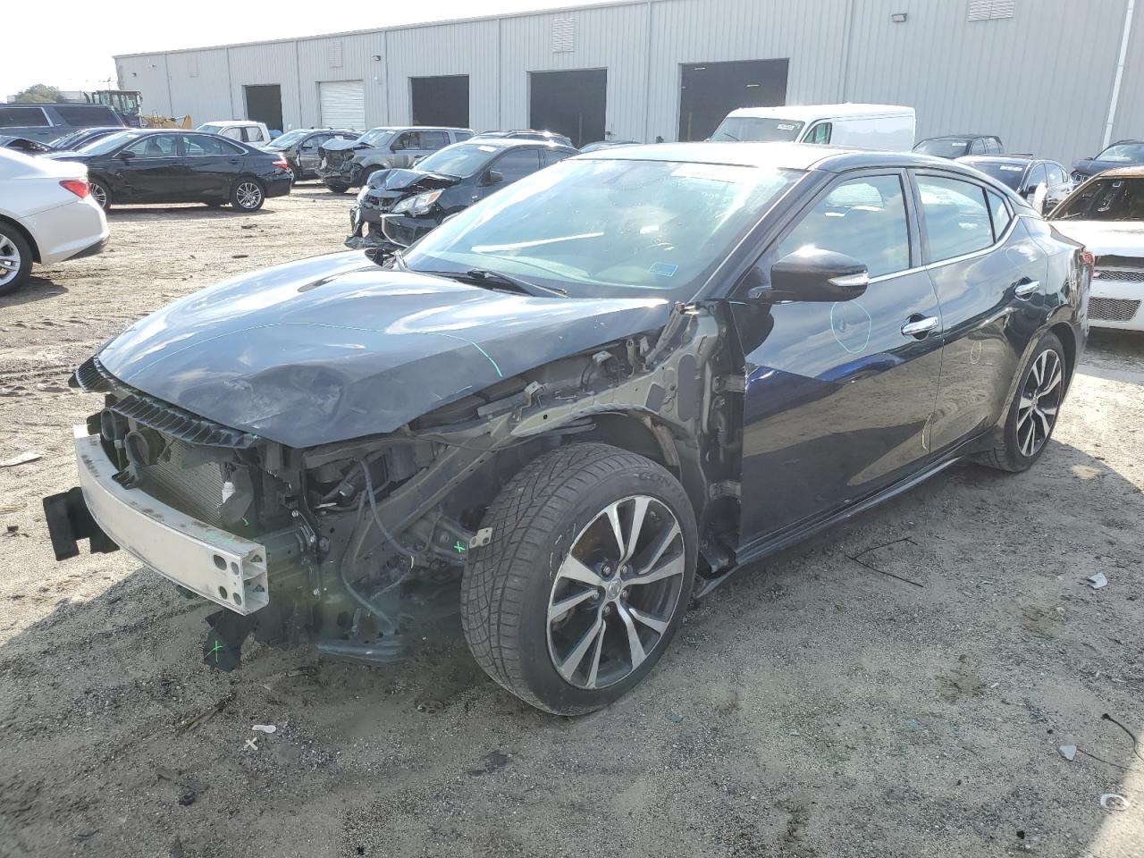 Nissan Maxima 2018