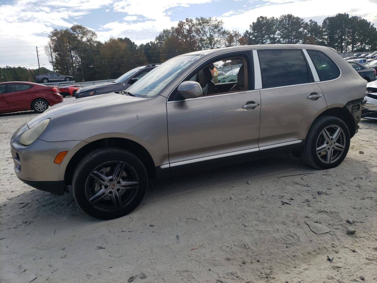 Porsche Cayenne 2004