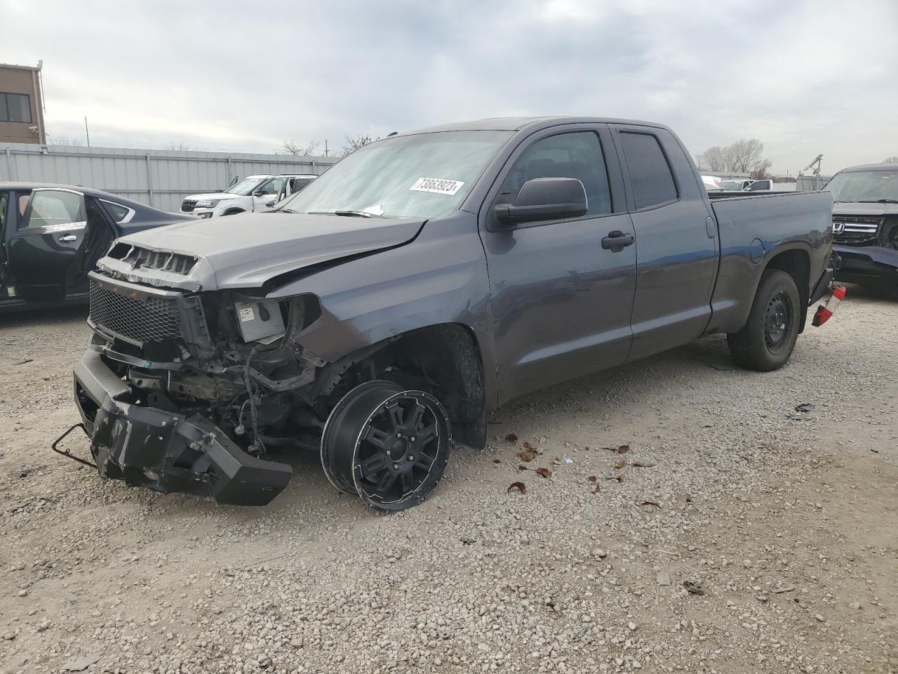 Toyota Tundra 2015
