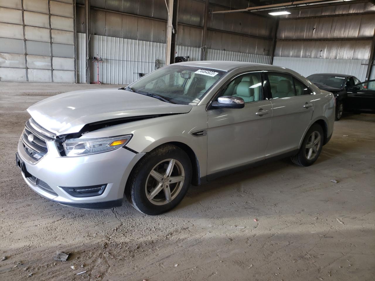 Ford Taurus 2013