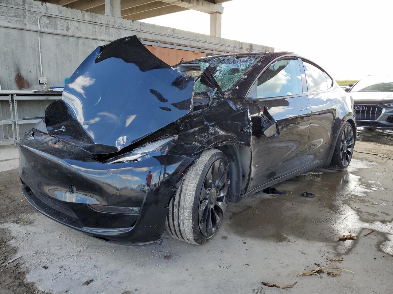 Tesla Model y 2022