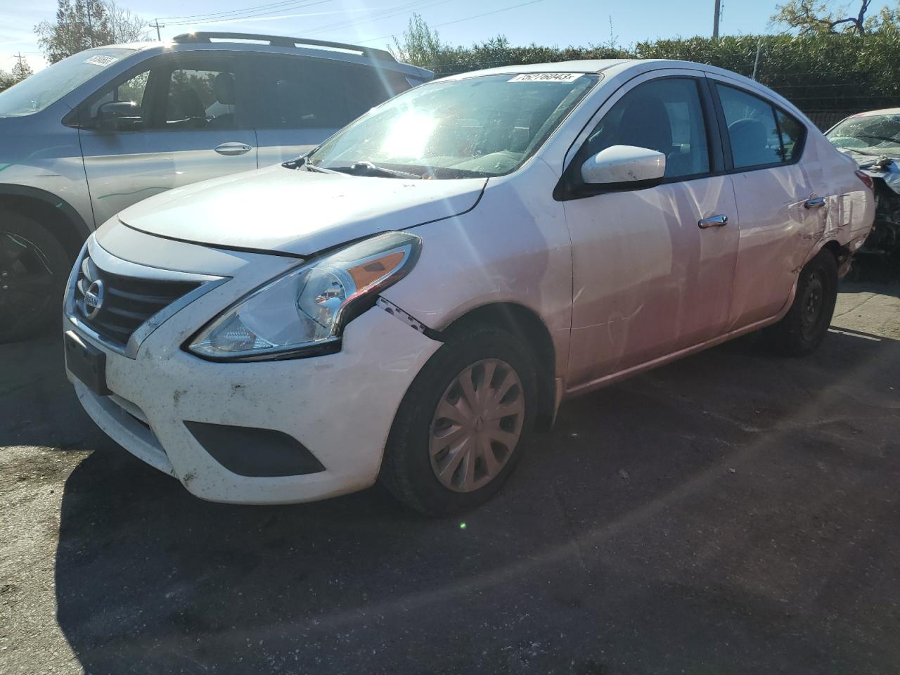 Nissan Versa 2015