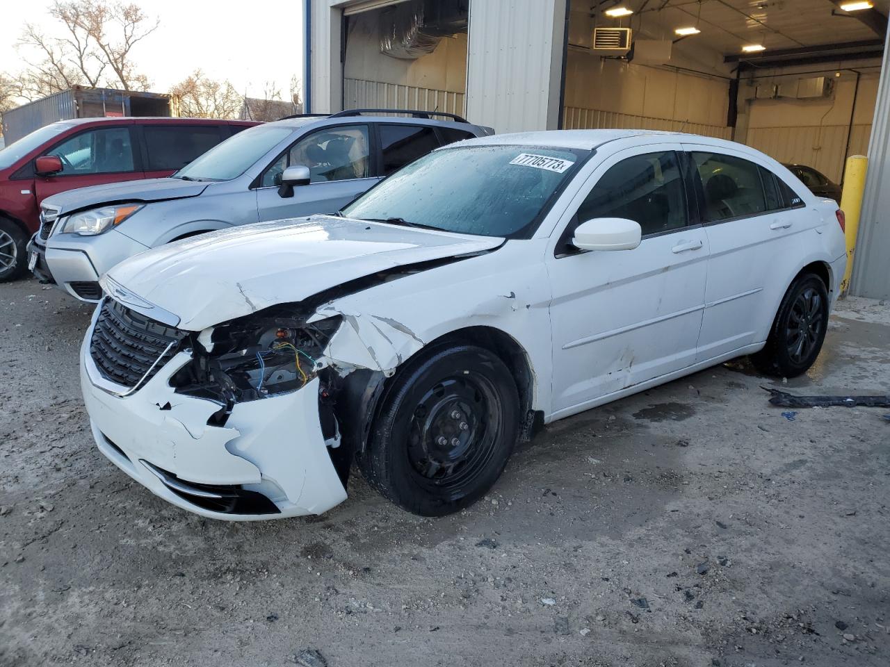Chrysler 200 2013