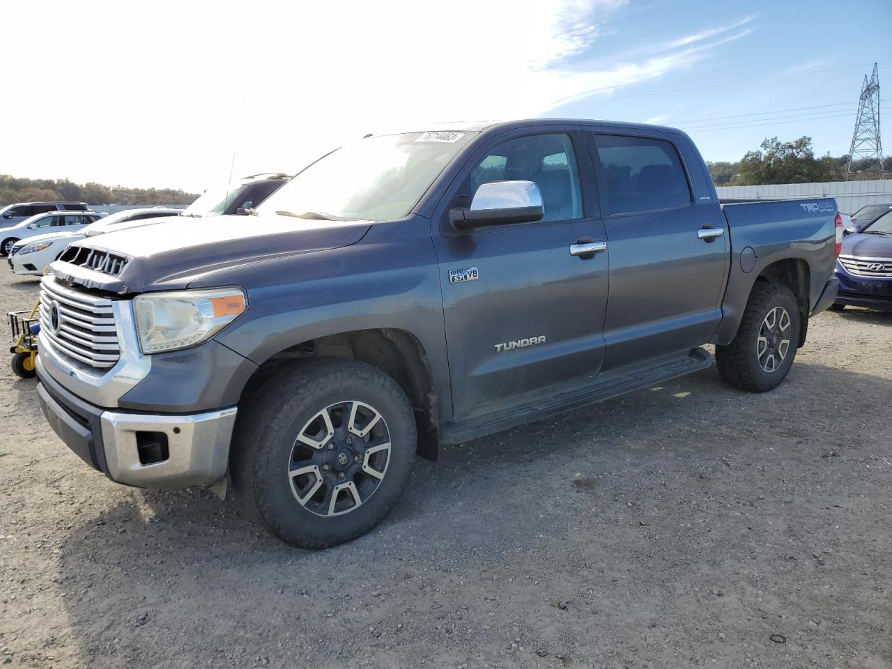 Toyota Tundra 2016