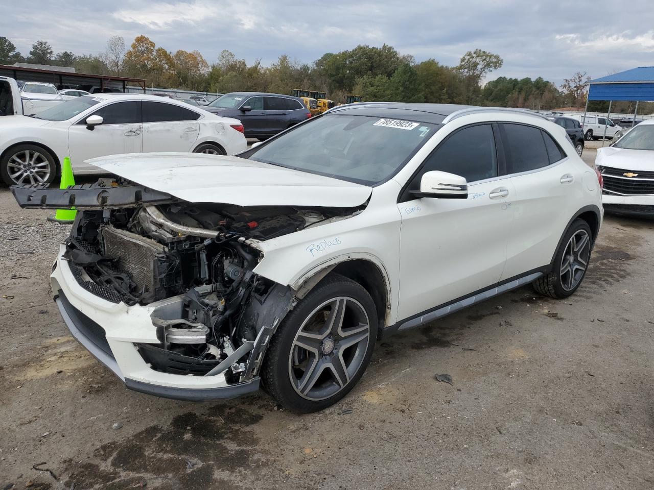 Mercedes-benz Gla-class 2016