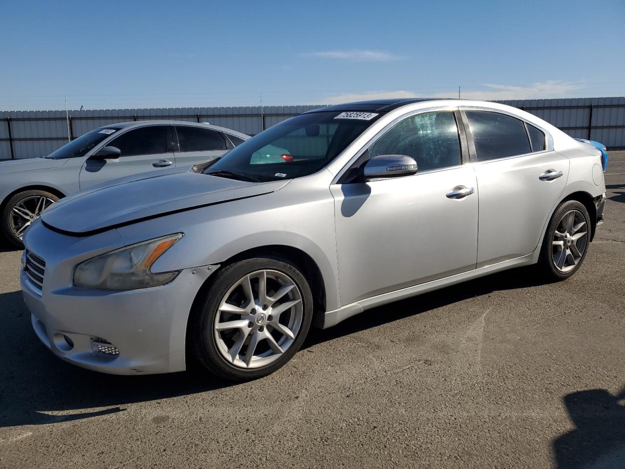 Nissan Maxima 2010