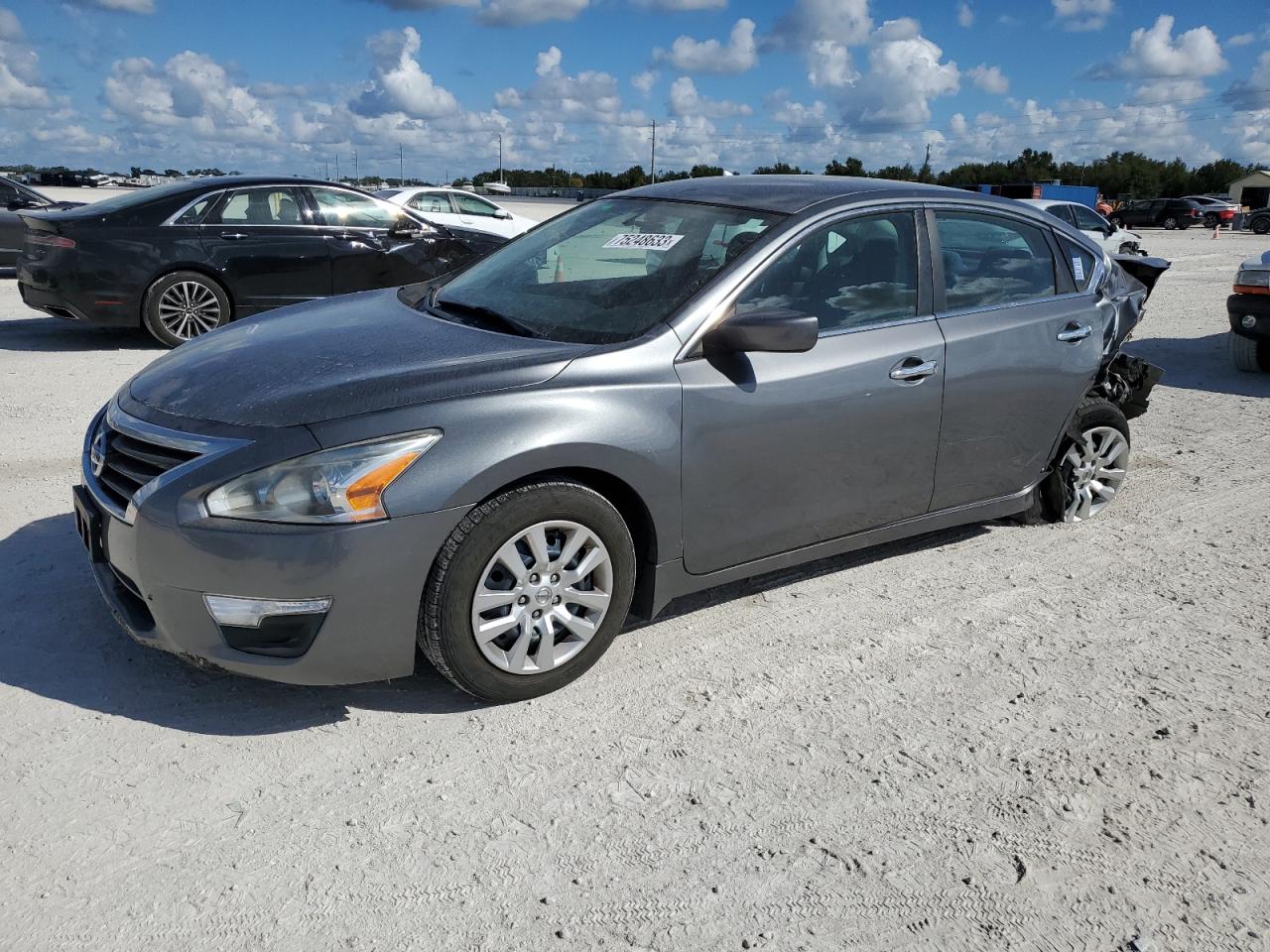 Nissan Altima 2015