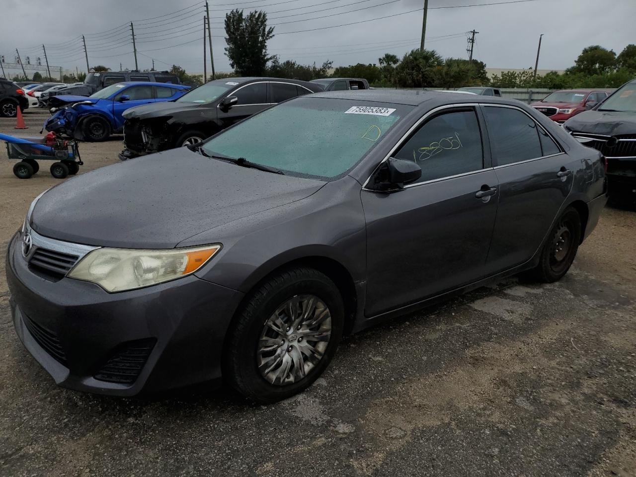 Toyota Camry 2014