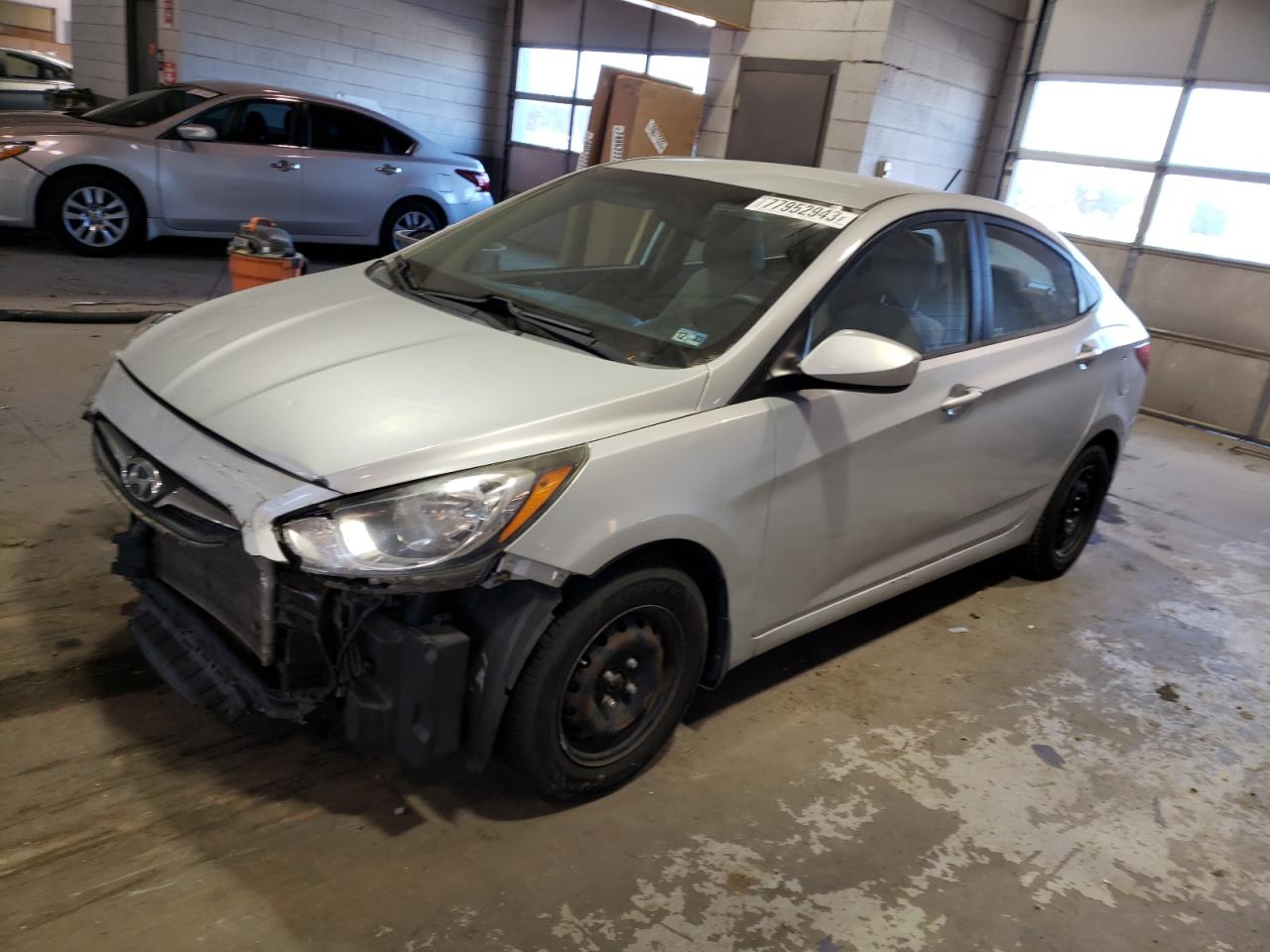 Hyundai Accent 2013