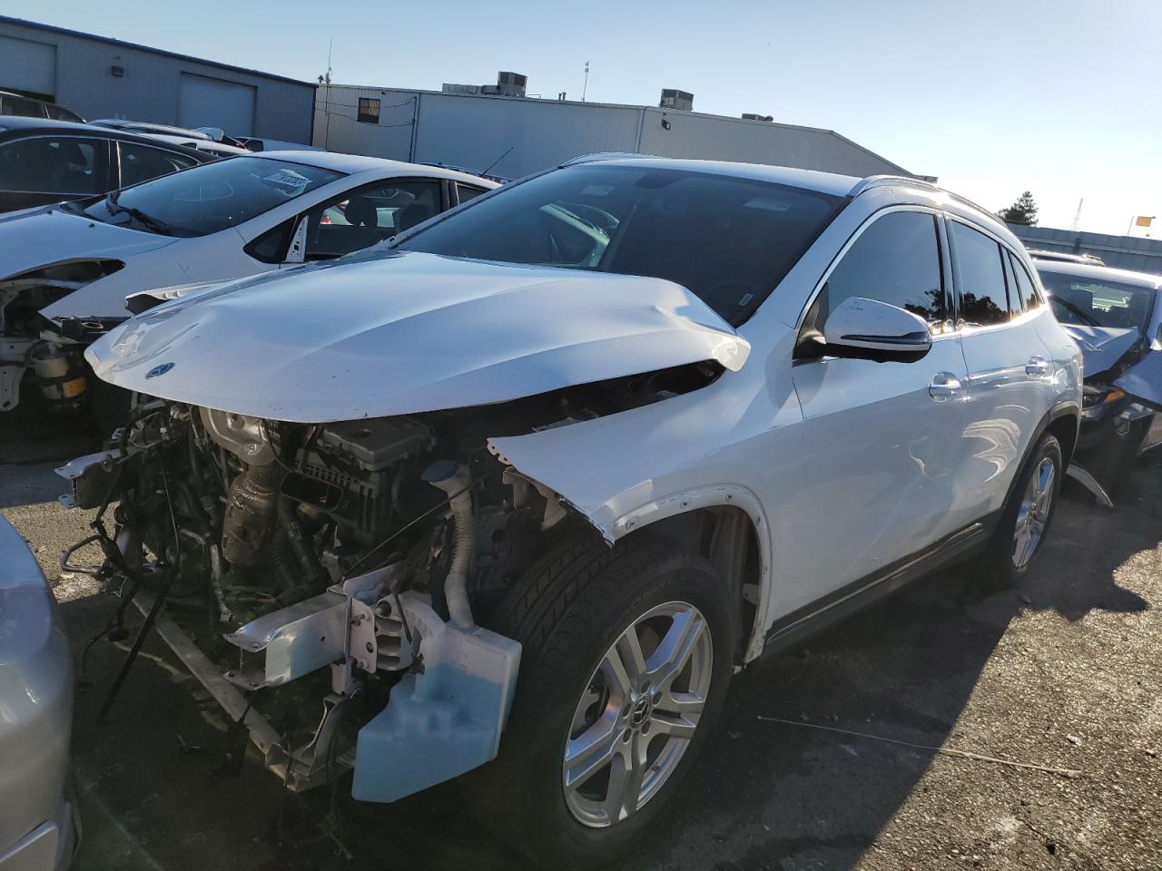 Mercedes-benz Gla-class 2021