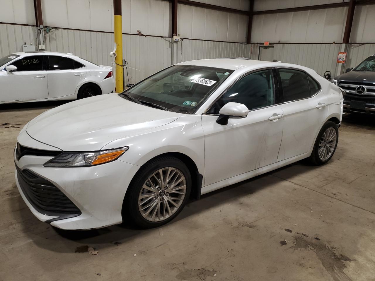 Toyota Camry 2019