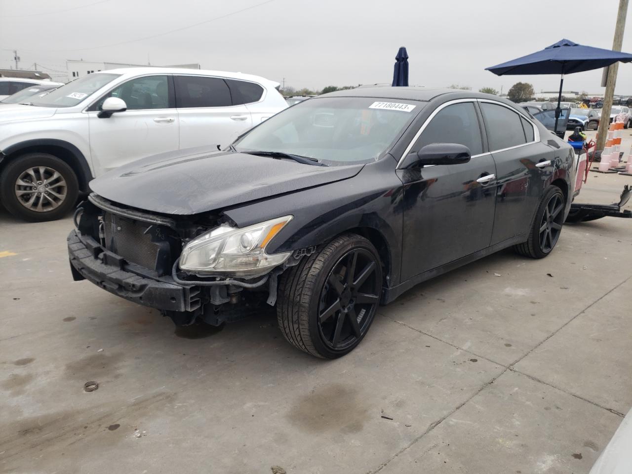 Nissan Maxima 2014