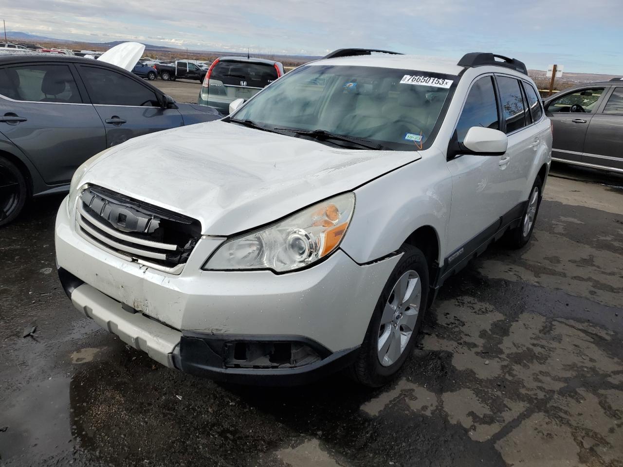 Subaru Outback 2011