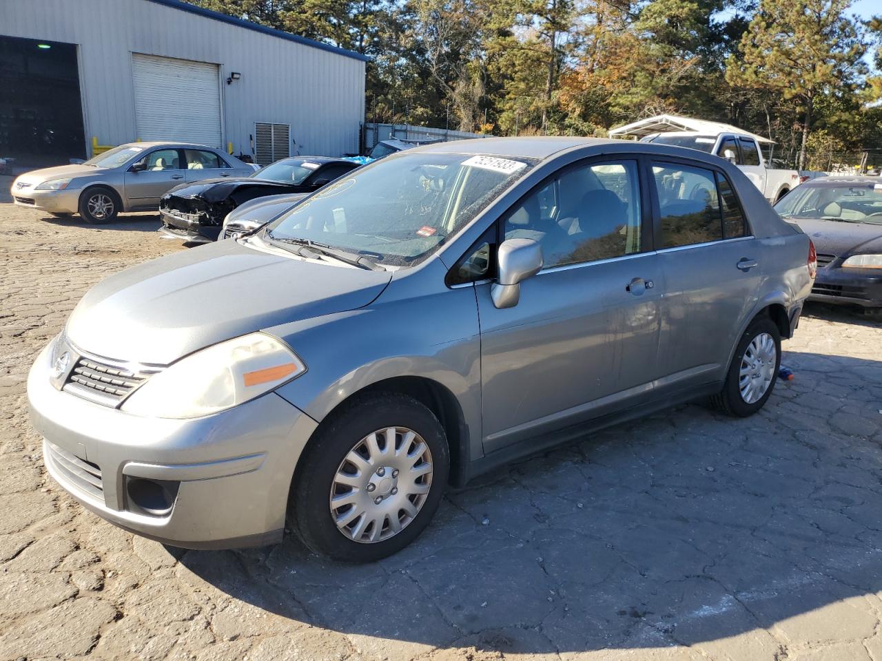 Nissan Versa 2007