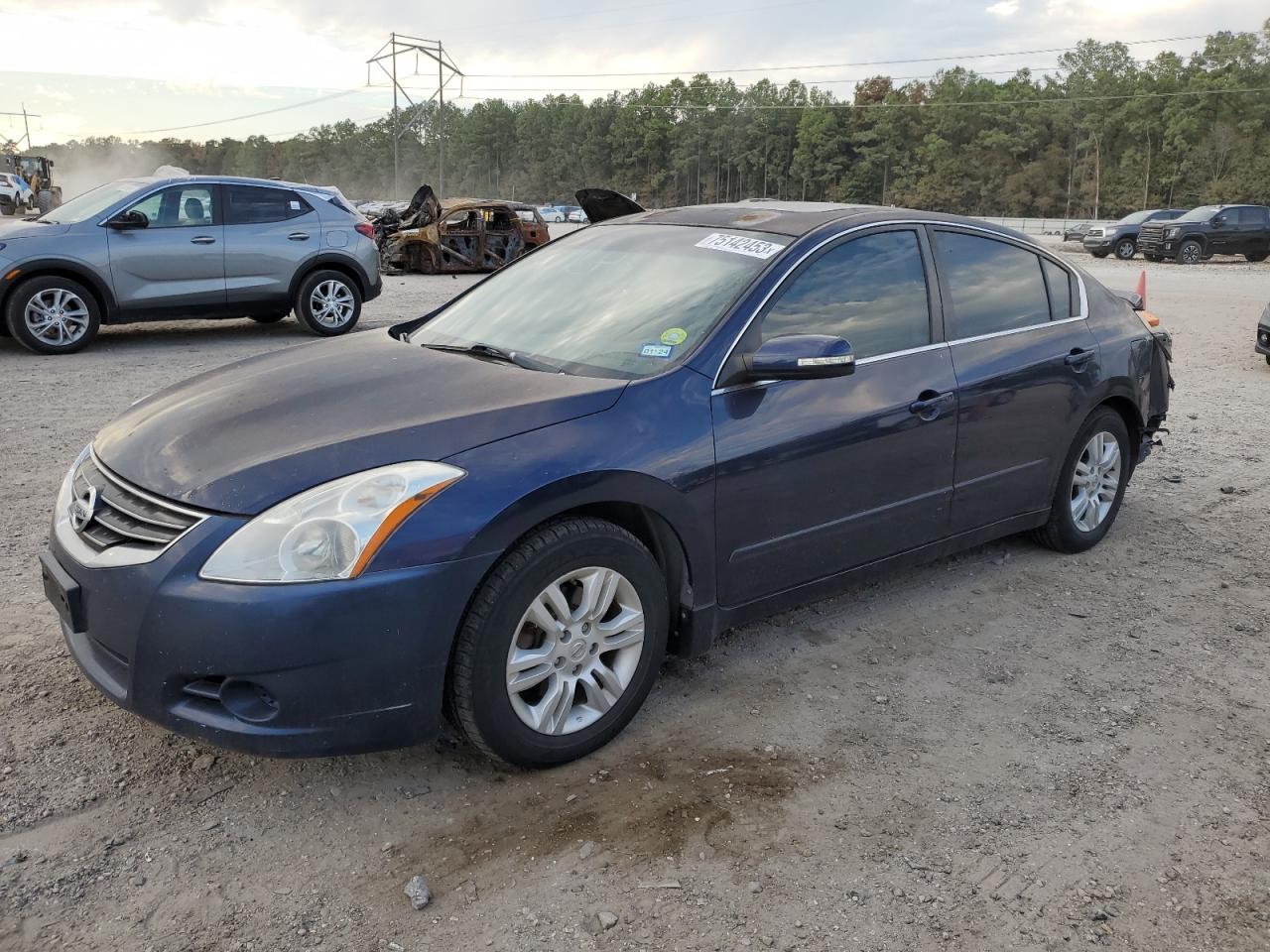 Nissan Altima 2011