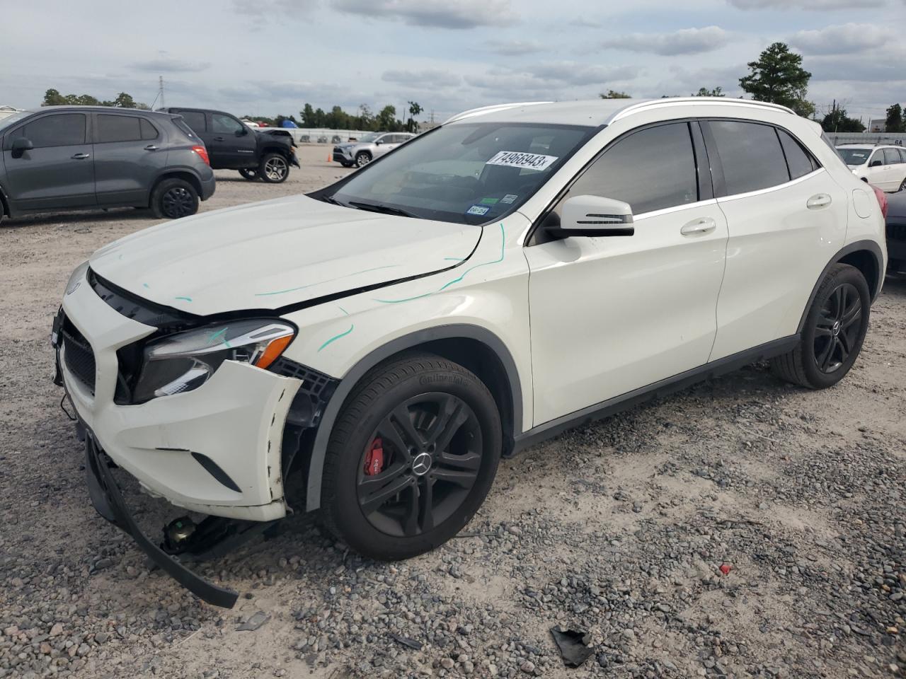 Mercedes-benz Gla-class 2017