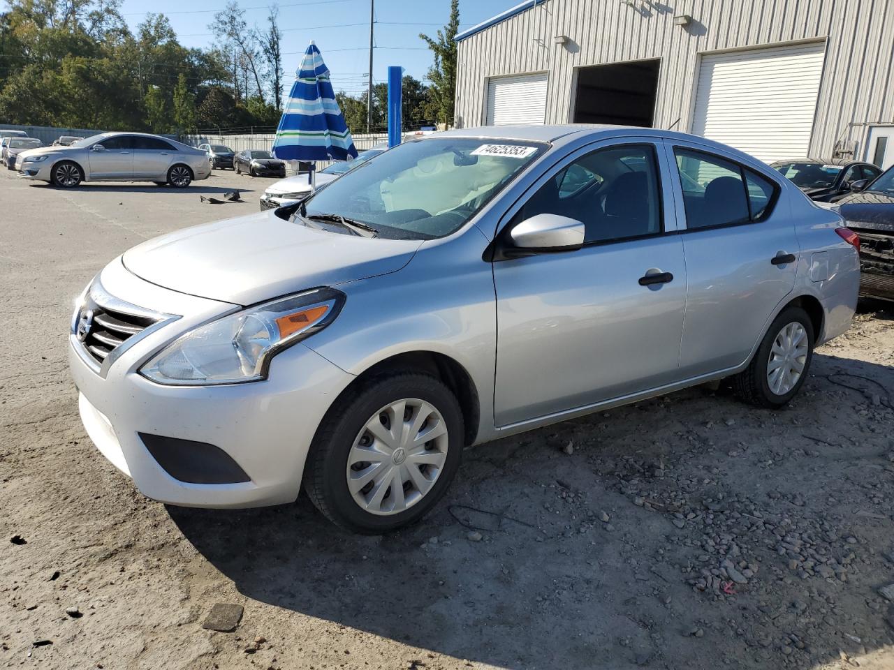 Nissan Versa 2019